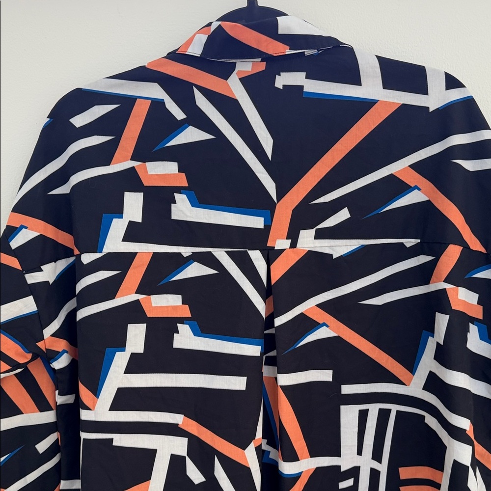 Abstract Pattern Button Down Blouse - Picture 8 of 9